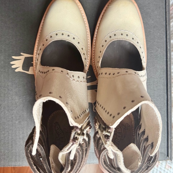 Freebird Ivory and Dark Brown Heeled Boots - Picture 4 of 7